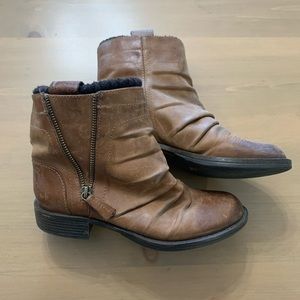 Leather Brown Gianni Bini size 6